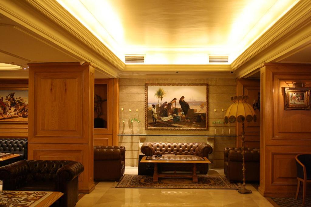 Grand Hotel Beirut Eksteriør billede